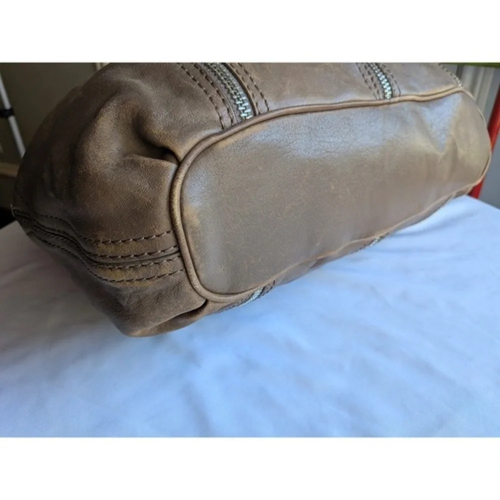 Michael Kors Hobo Shoulder Bag Side Expandable Zippers Distressed Leather Beige